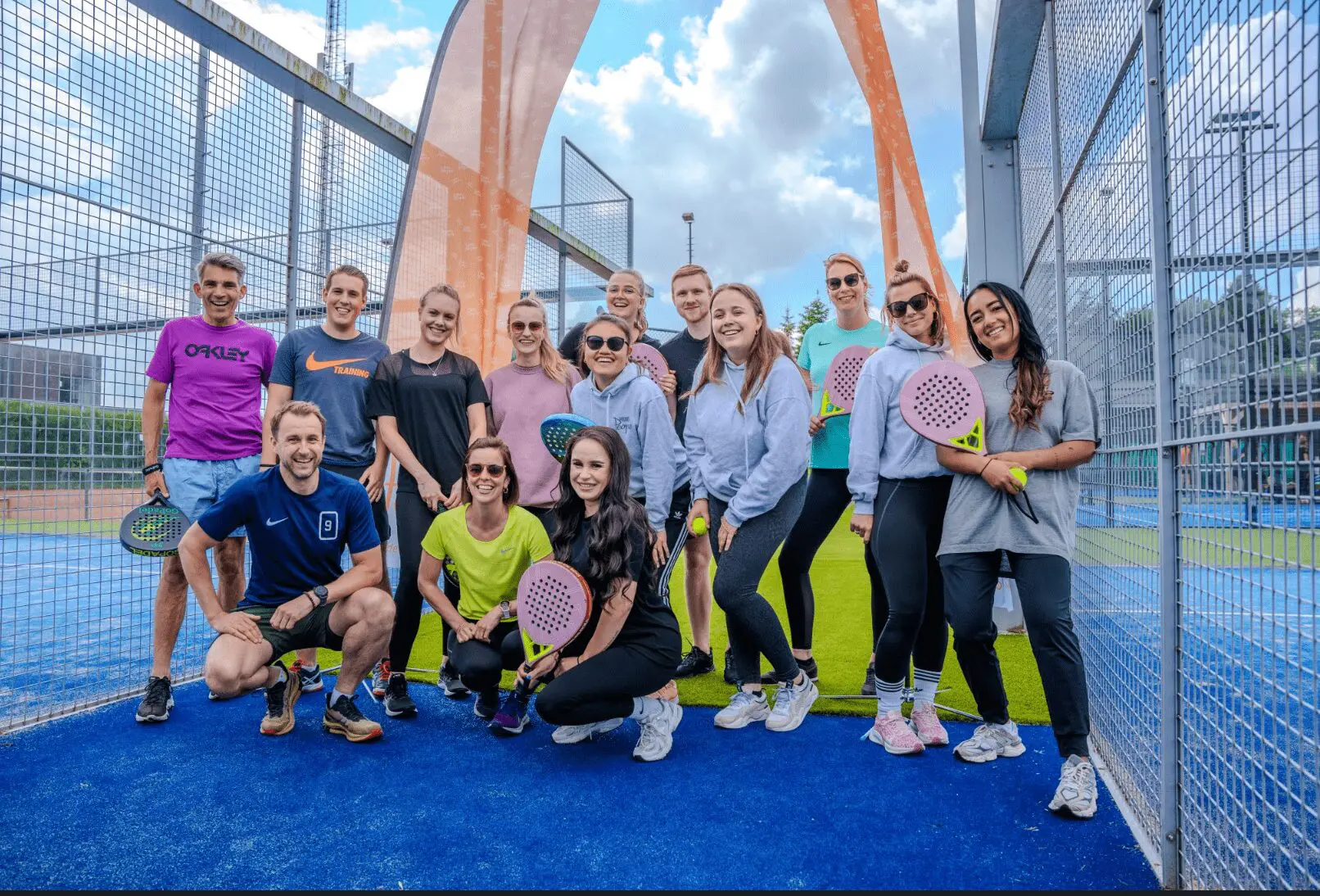 Padel foto team Proud People